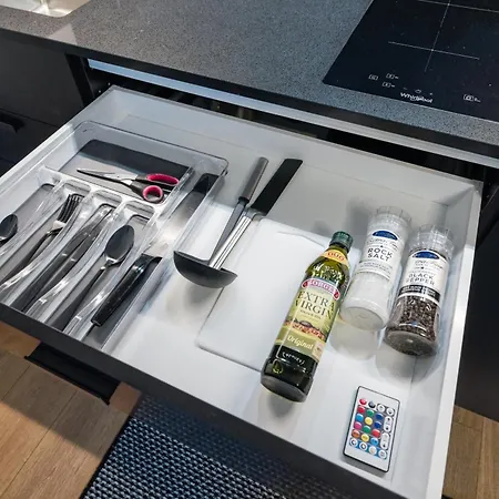 Elegant 28m2 Flat Next To Old Town Apartman