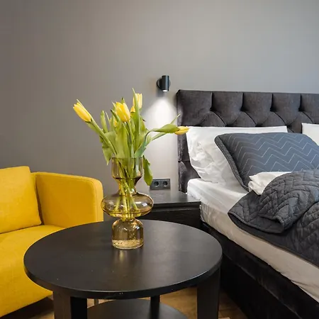 Elegant 28m2 Flat Next To Old Town Lejlighed *